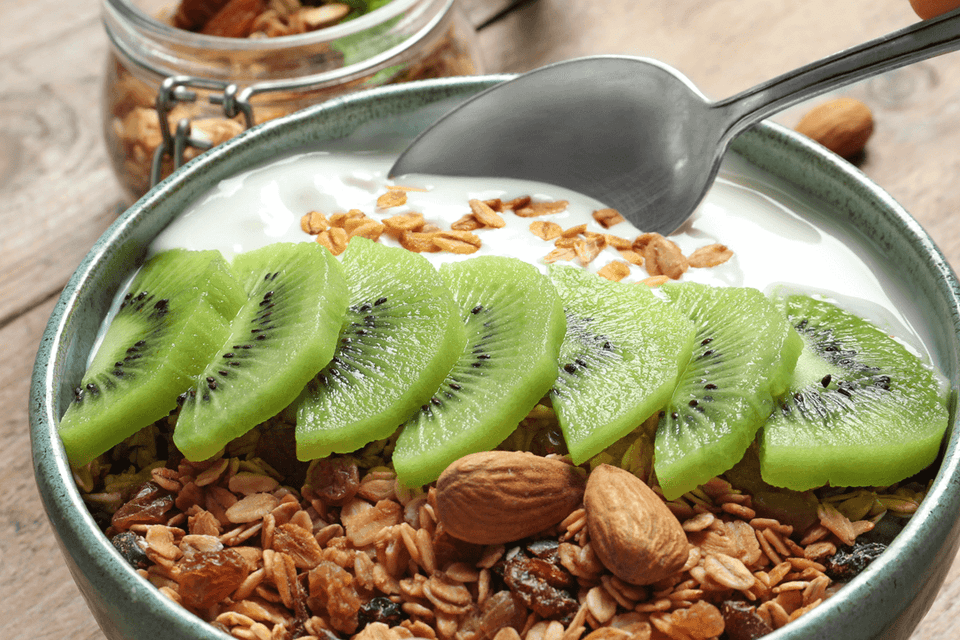 Bloating, Be Gone: A New Zealand Kiwifruit Hack for Gut Comfort